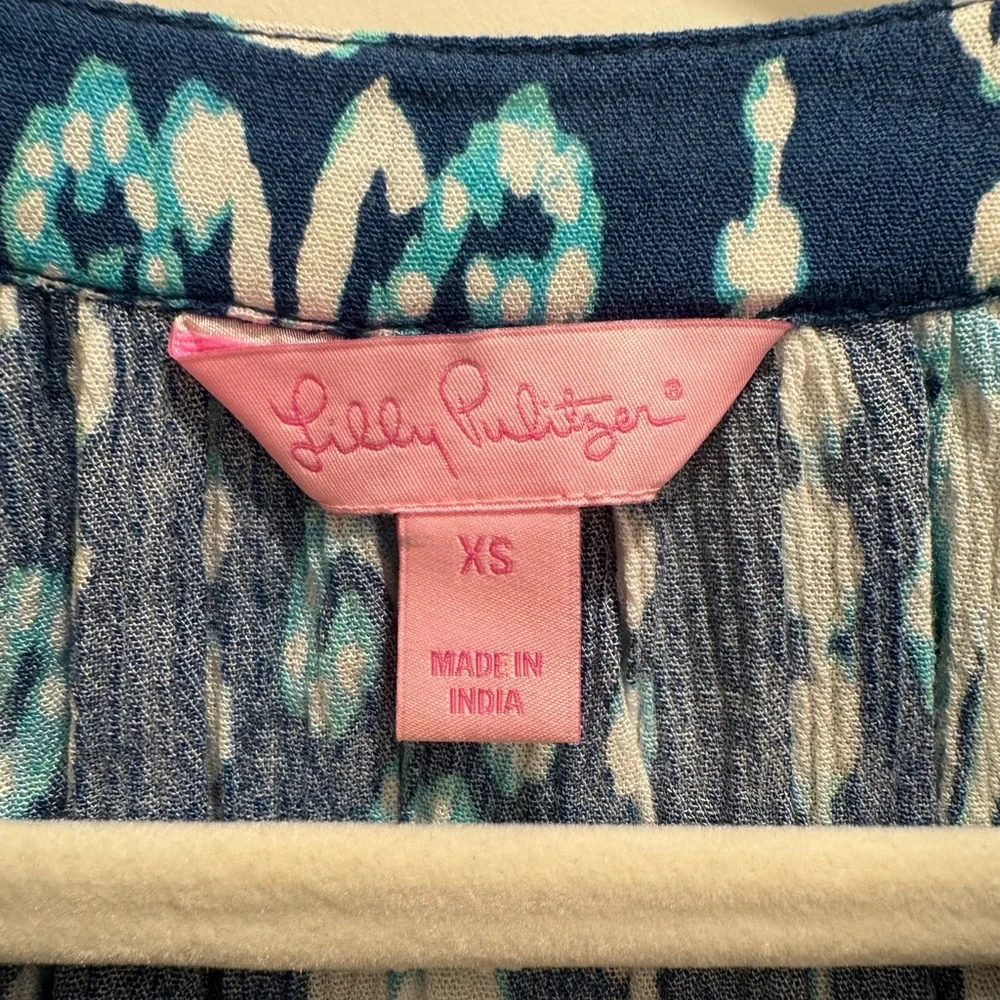 ⭐️ NWOT Lily Pulitzer: Long-Sleeve Patterned Romper ⭐️ - Picture 5 of 6
